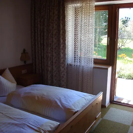 Gastehaus Treichl Guest house 3*