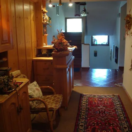 Gastehaus Treichl Гостевой дом