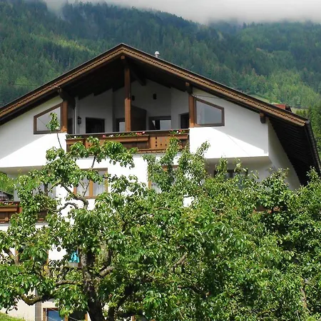 Gastehaus Treichl Fuegen