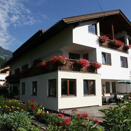 Gastehaus Treichl Фюген